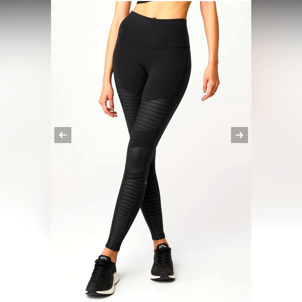 NWOT • ALO Black Moto Leggings, Small